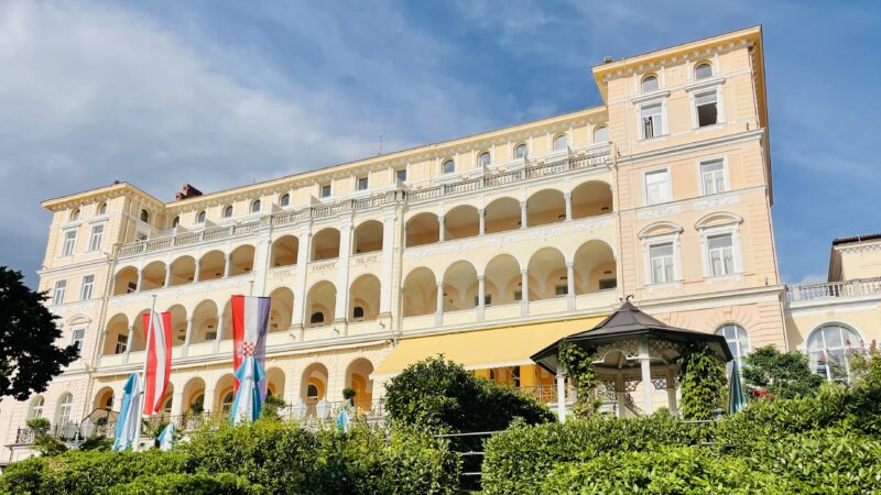 Rückfront Hotel Kvarner Palace Crikvenica